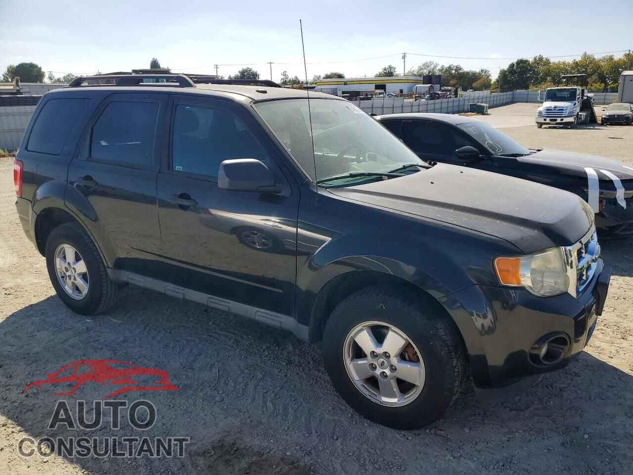 FORD ESCAPE 2011 - 1FMCU0DG4BKA33885