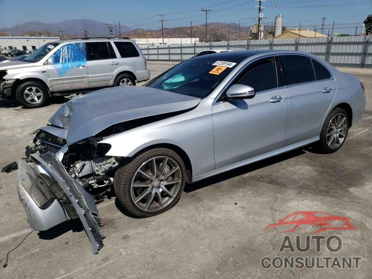 MERCEDES-BENZ E-CLASS 2022 - W1KZF8DB2NB071010