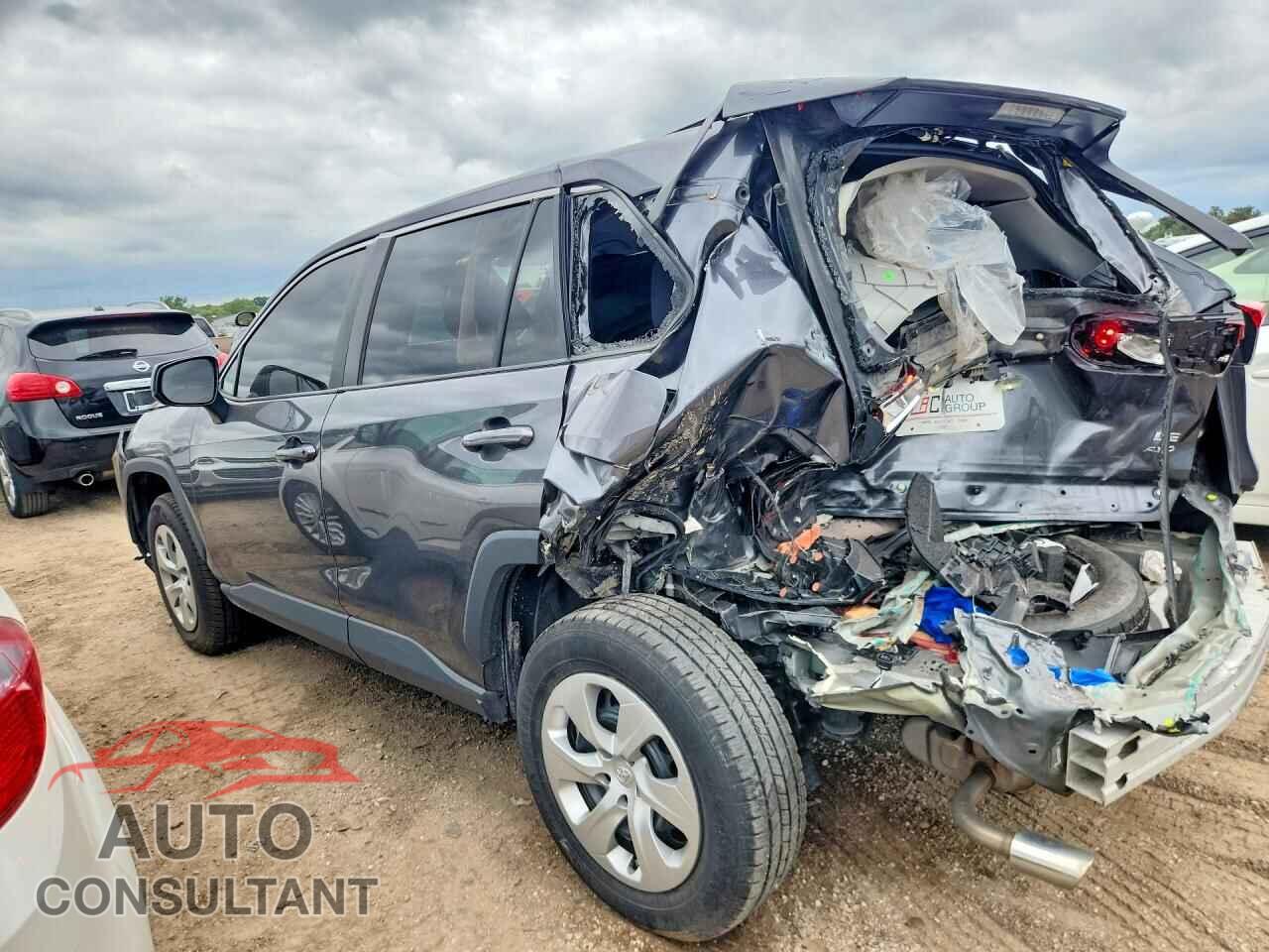 TOYOTA RAV4 2023 - 2T3F1RFV7PC334001
