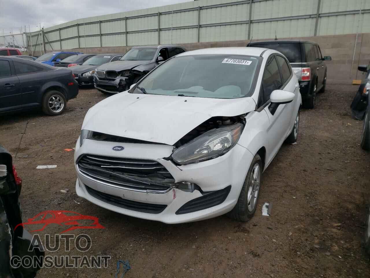FORD FIESTA 2018 - 3FADP4EJ4JM140952