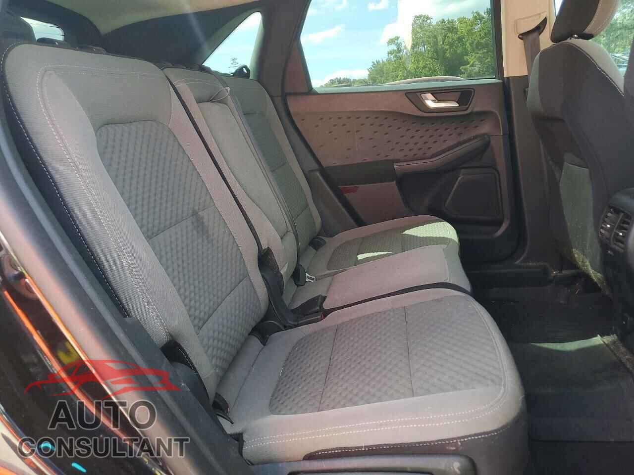 FORD ESCAPE 2020 - 1FMCU9G67LUA32145