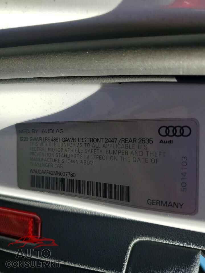 AUDI A4 2021 - WAUDAAF42MN007780