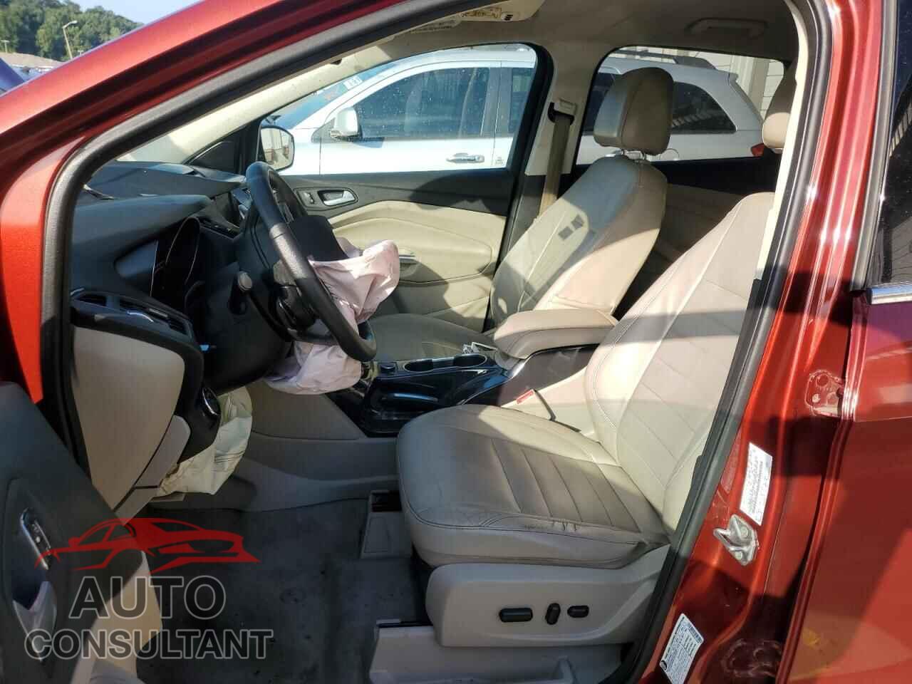 FORD ESCAPE 2014 - 1FMCU0JX8EUC19040