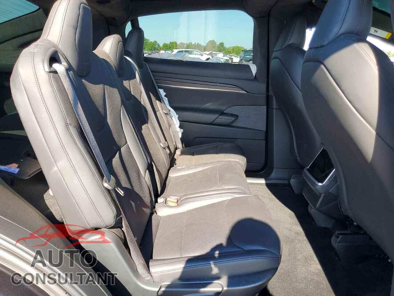 TESLA MODEL X 2024 - 7SAXCDE56RF445037