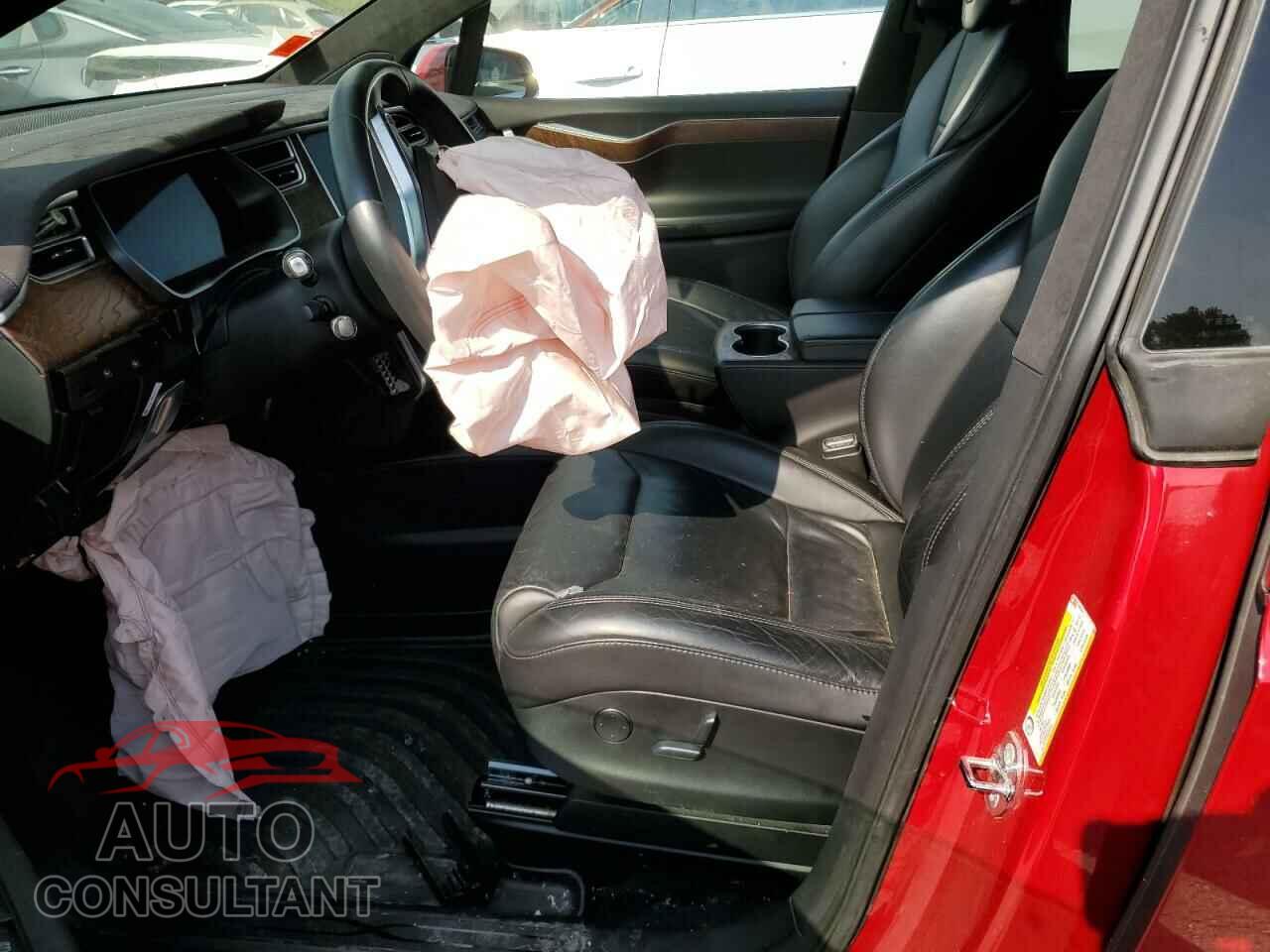 TESLA MODEL X 2017 - 5YJXCBE22HF049404