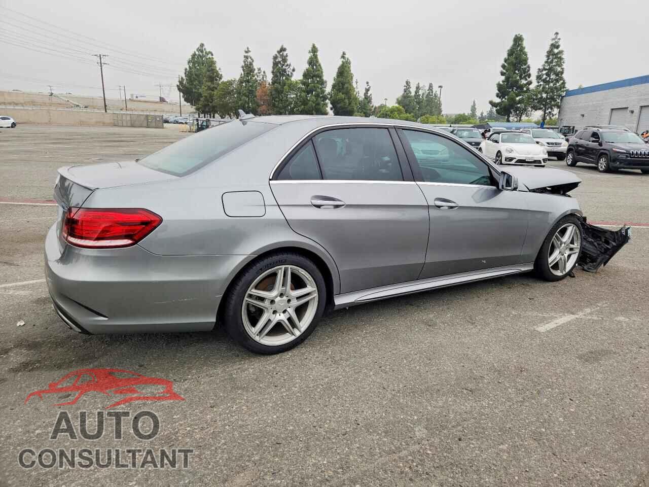 MERCEDES-BENZ E-CLASS 2014 - WDDHF5KBXEA925440