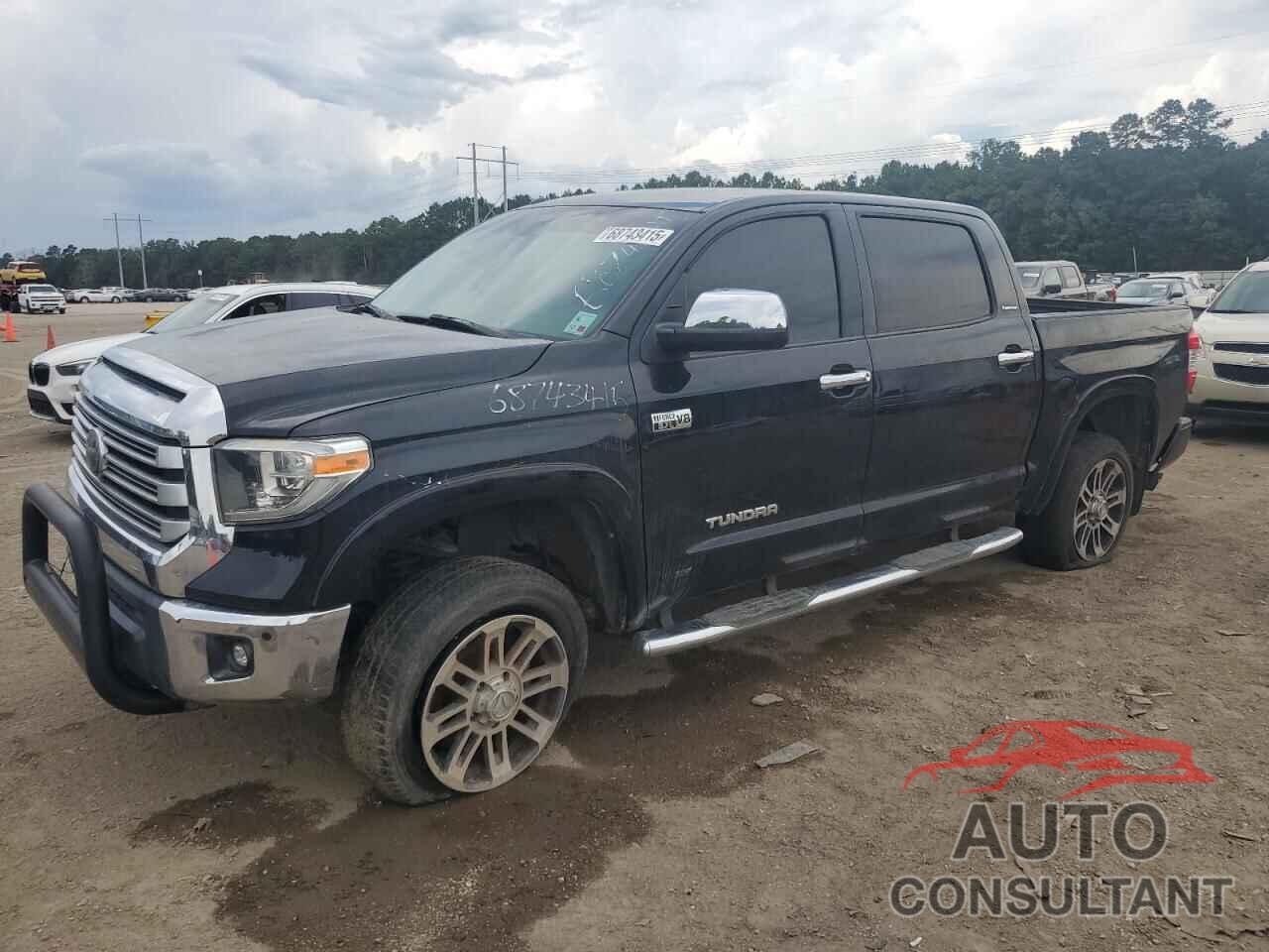 TOYOTA TUNDRA 2018 - 5TFHW5F18JX701411