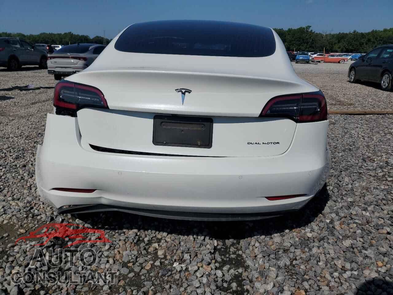 TESLA MODEL 3 2020 - 5YJ3E1EB8LF637366