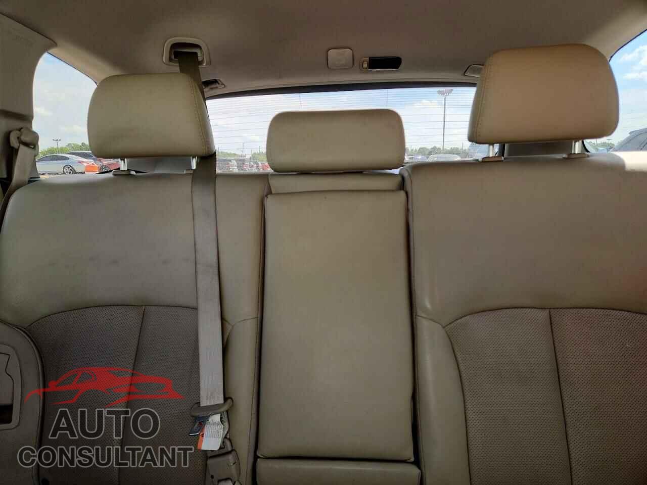 SUBARU OUTBACK 2013 - 4S4BRCPC9D3240843