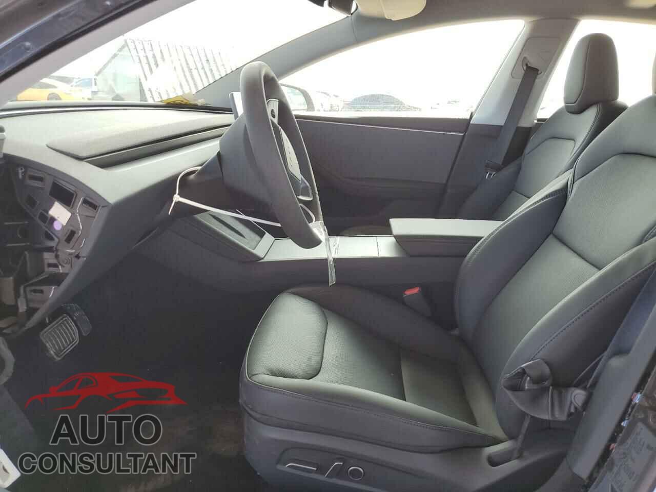 TESLA MODEL 3 2024 - 5YJ3E1EA2RF788770