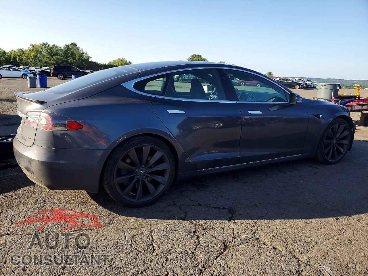 TESLA MODEL S 2017 - 5YJSA1E28HF226824