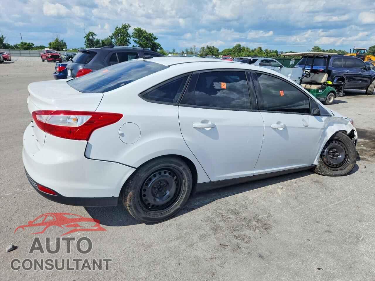 FORD FOCUS 2012 - 1FAHP3F28CL201694