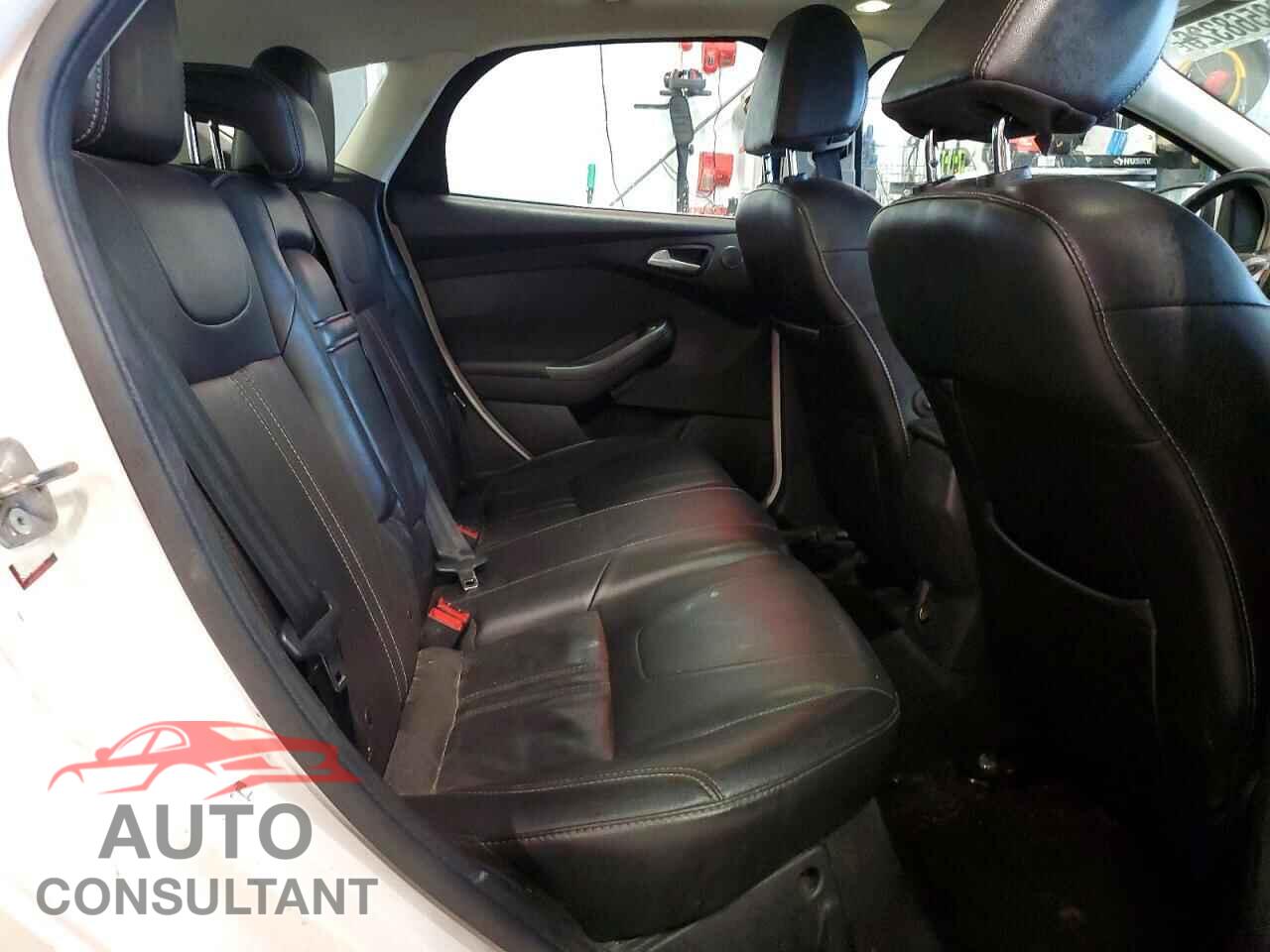 FORD FOCUS 2012 - 1FAHP3N2XCL418164