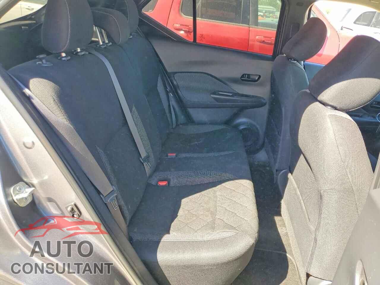 NISSAN KICKS 2019 - 3N1CP5CU3KL532047