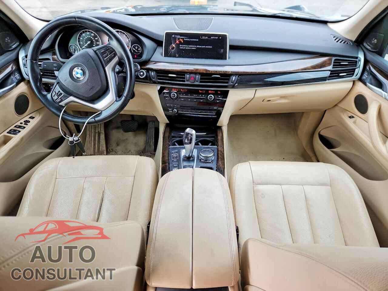BMW X5 2015 - 5UXKR0C55F0K63646