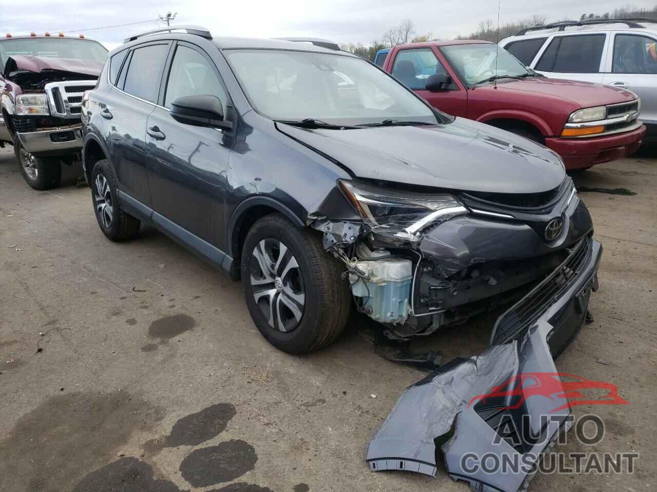 TOYOTA RAV4 2017 - JTMBFREV5HJ143872