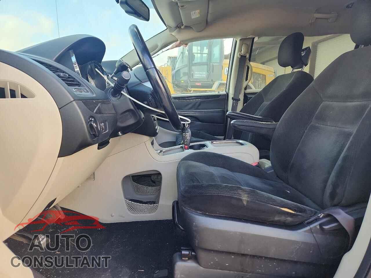 DODGE CARAVAN 2015 - 2C4RDGCG0FR750638