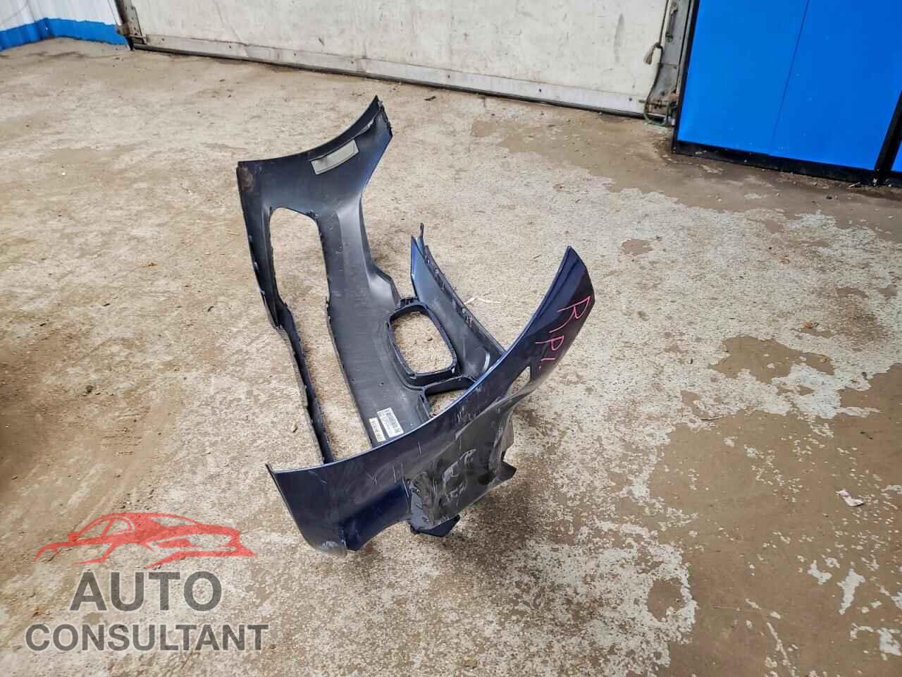 BMW 3 SERIES 2018 - WBA8A3C54JA491478
