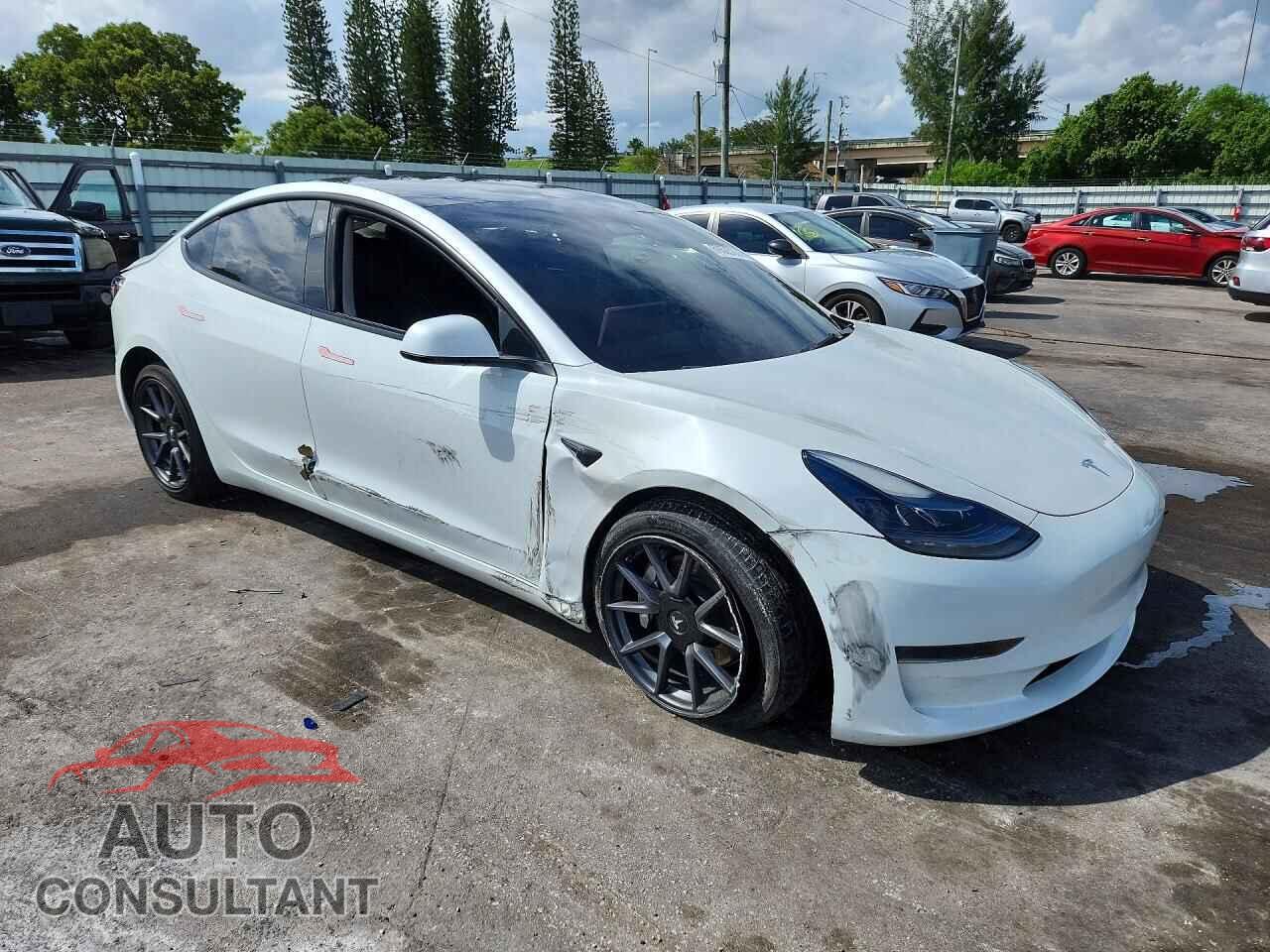 TESLA MODEL 3 2023 - 5YJ3E1EA6PF562017