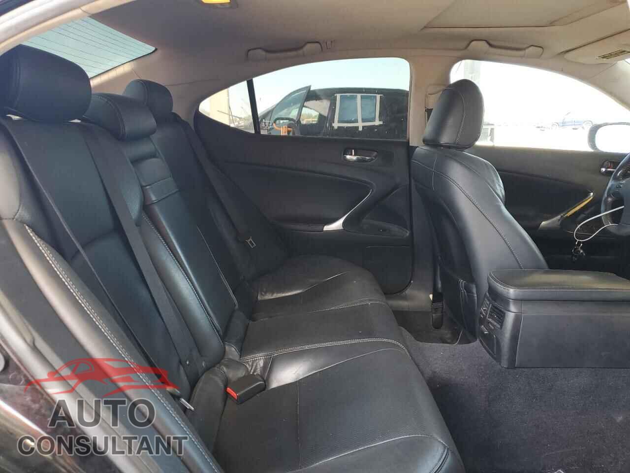 LEXUS IS 2010 - JTHBF5C25A5128366