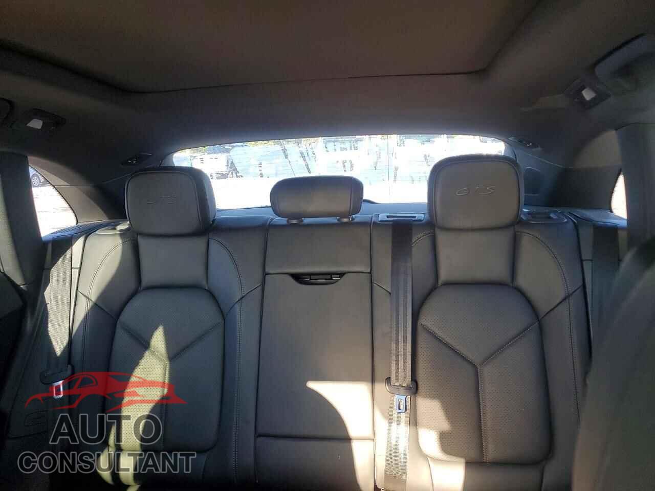 PORSCHE MACAN 2021 - WP1AG2A56MLB50123