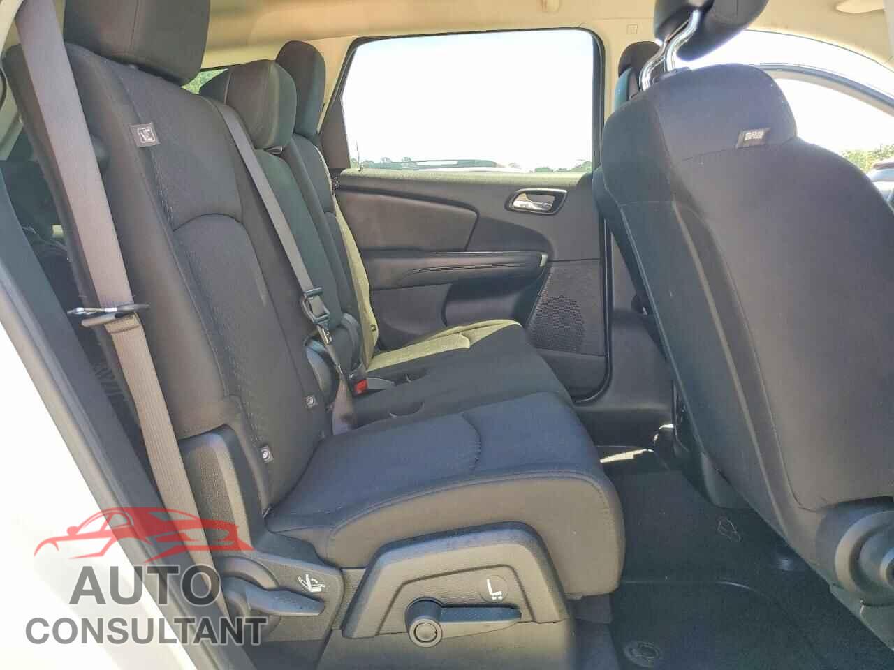 DODGE JOURNEY 2017 - 3C4PDCAB6HT524563