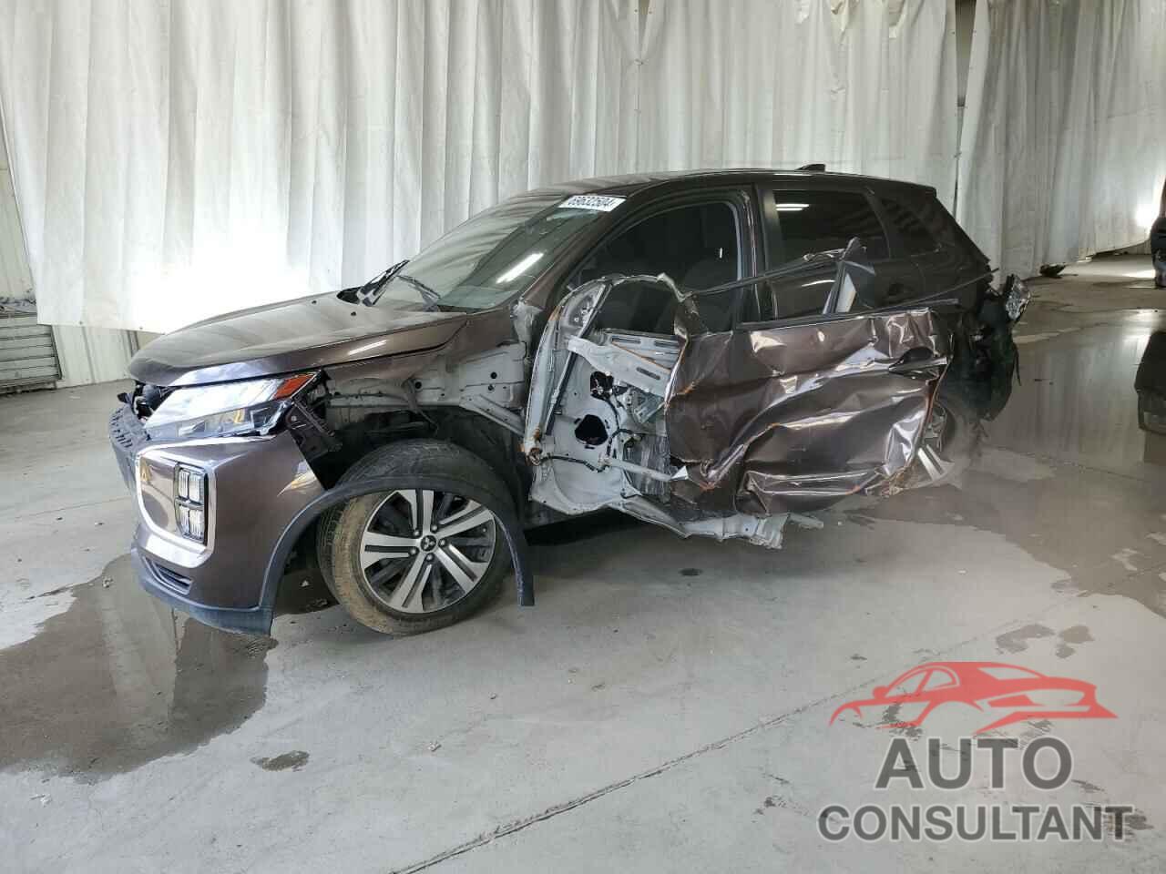 MITSUBISHI OUTLANDER 2021 - JA4ARUAU5MU016111
