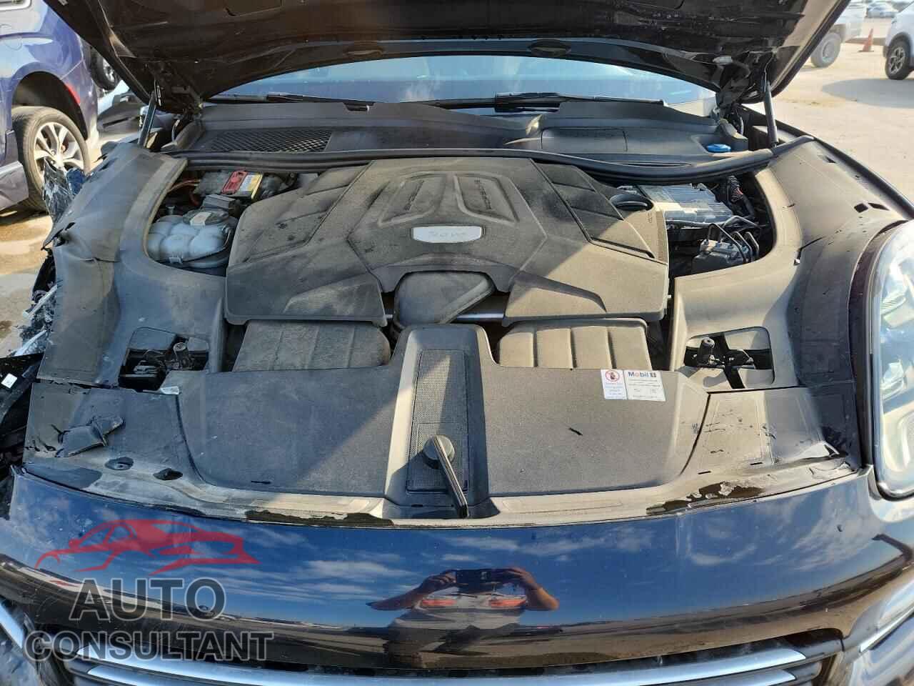 PORSCHE CAYENNE 2019 - WP1AA2AY9KDA18458