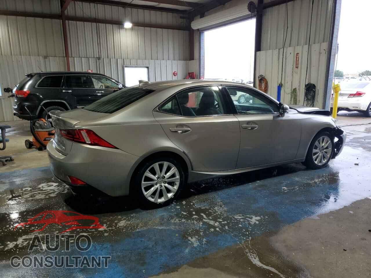 LEXUS IS 2016 - JTHBA1D24G5001199