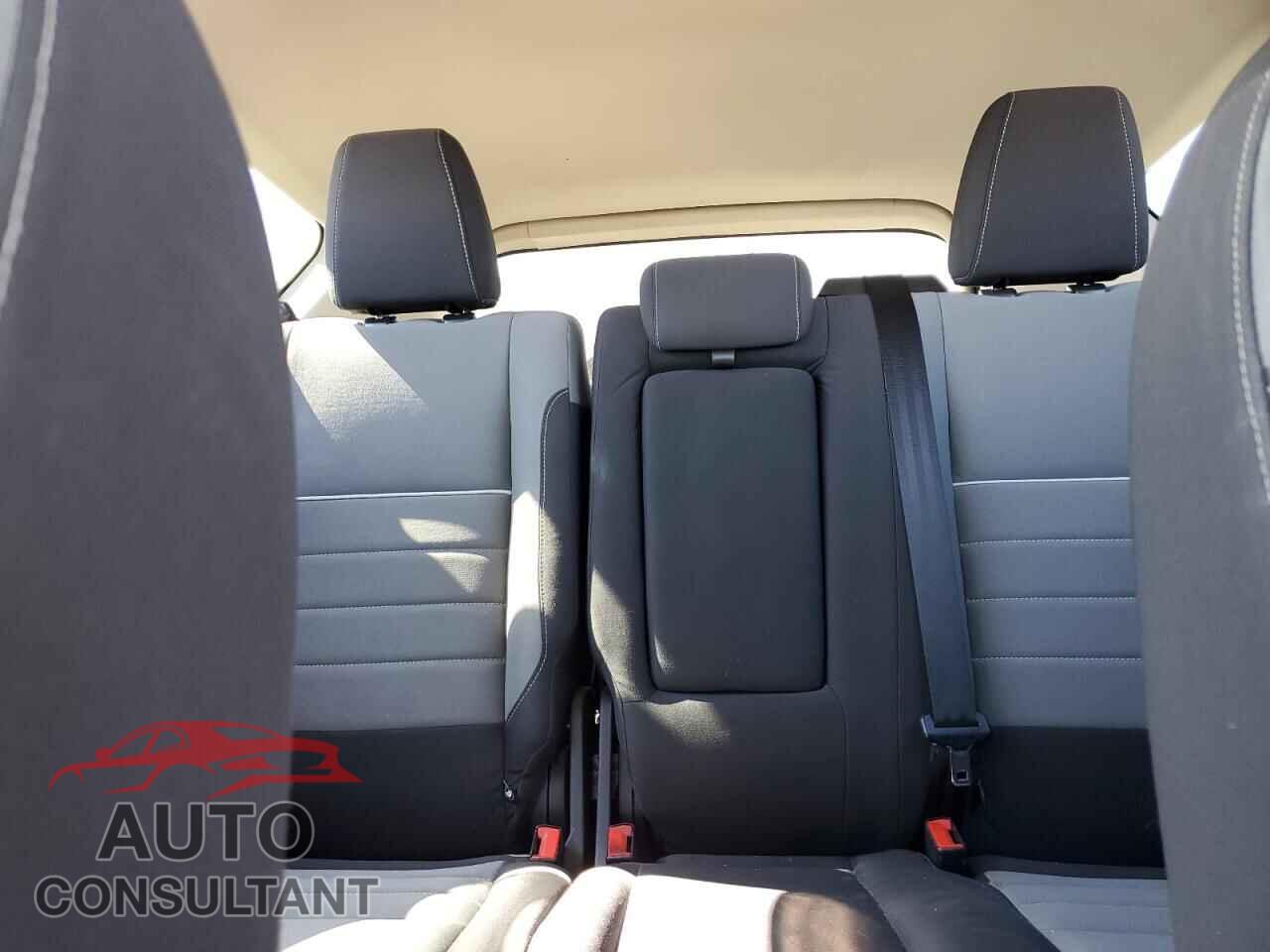 FORD ESCAPE 2013 - 1FMCU9GX8DUA02260