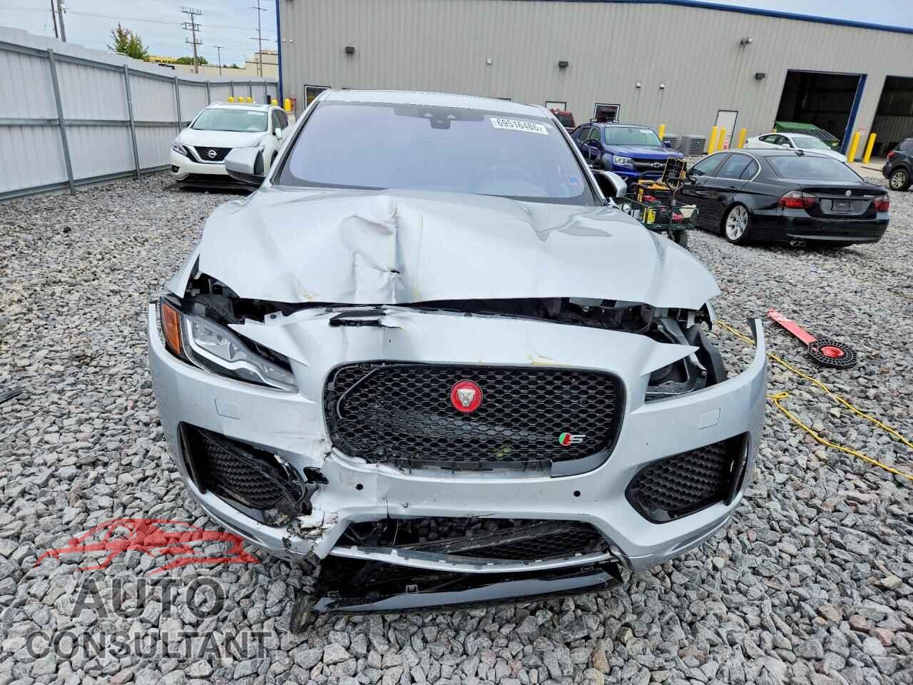 JAGUAR F-PACE 2017 - SADCM2BV8HA060625
