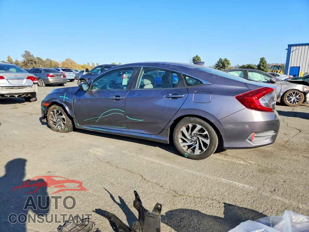 HONDA CIVIC 2017 - 19XFC2F73HE232015