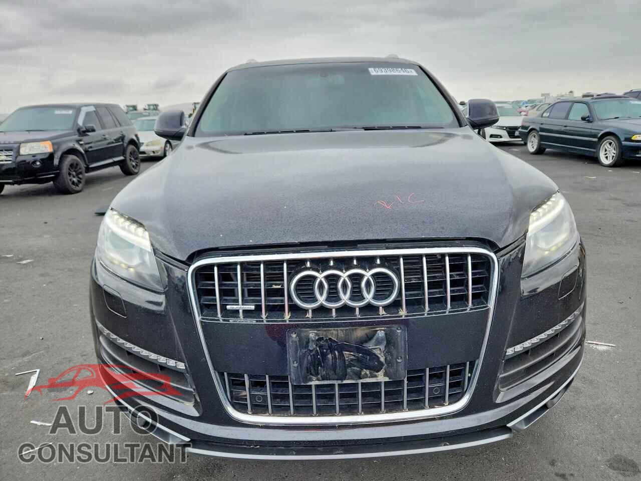 AUDI Q7 2013 - WA1LGAFEXDD017088