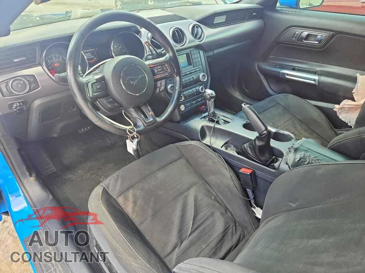 FORD MUSTANG 2017 - 1FA6P8TH9H5252629