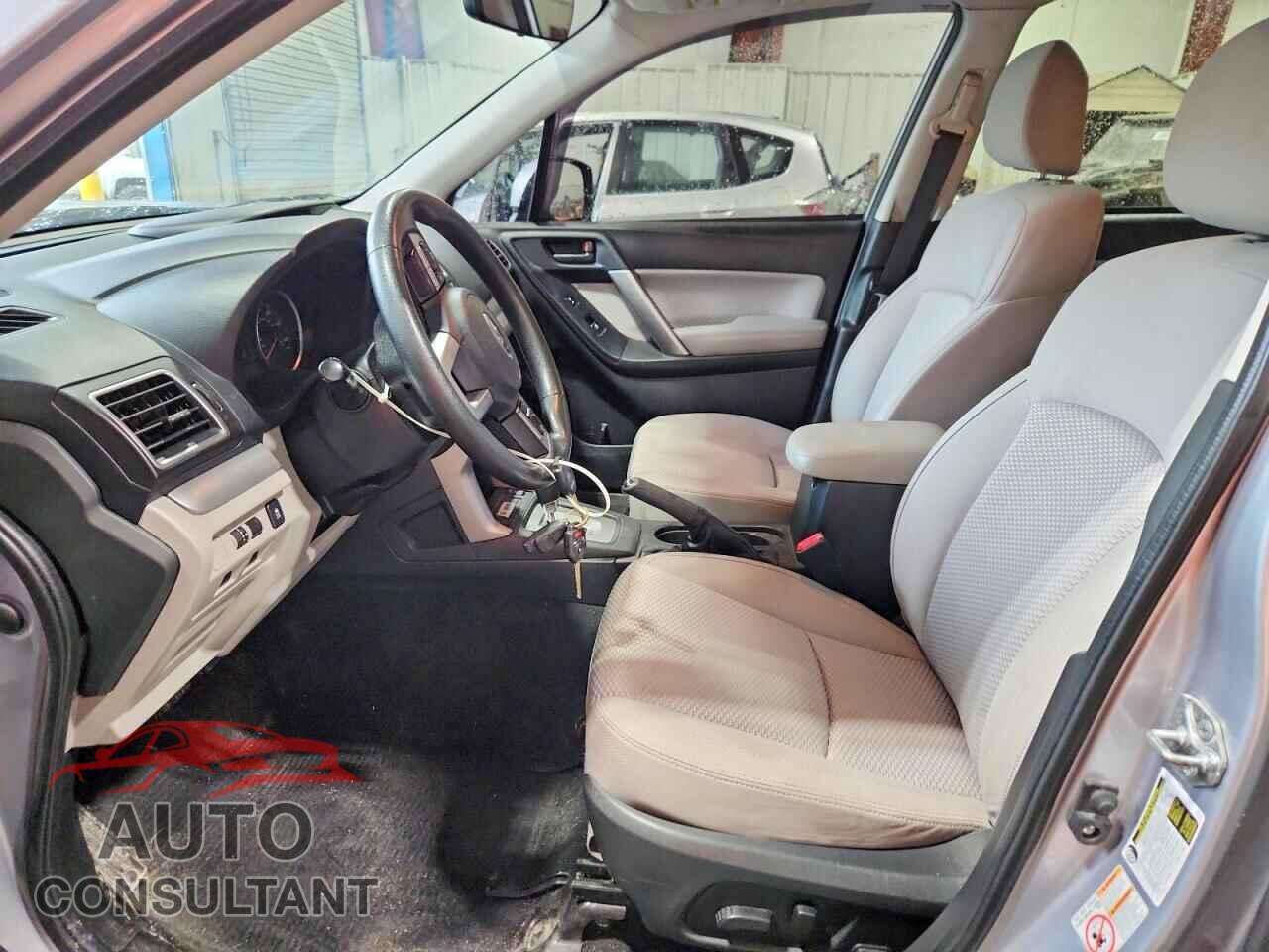 SUBARU FORESTER 2017 - JF2SJAEC0HH404199