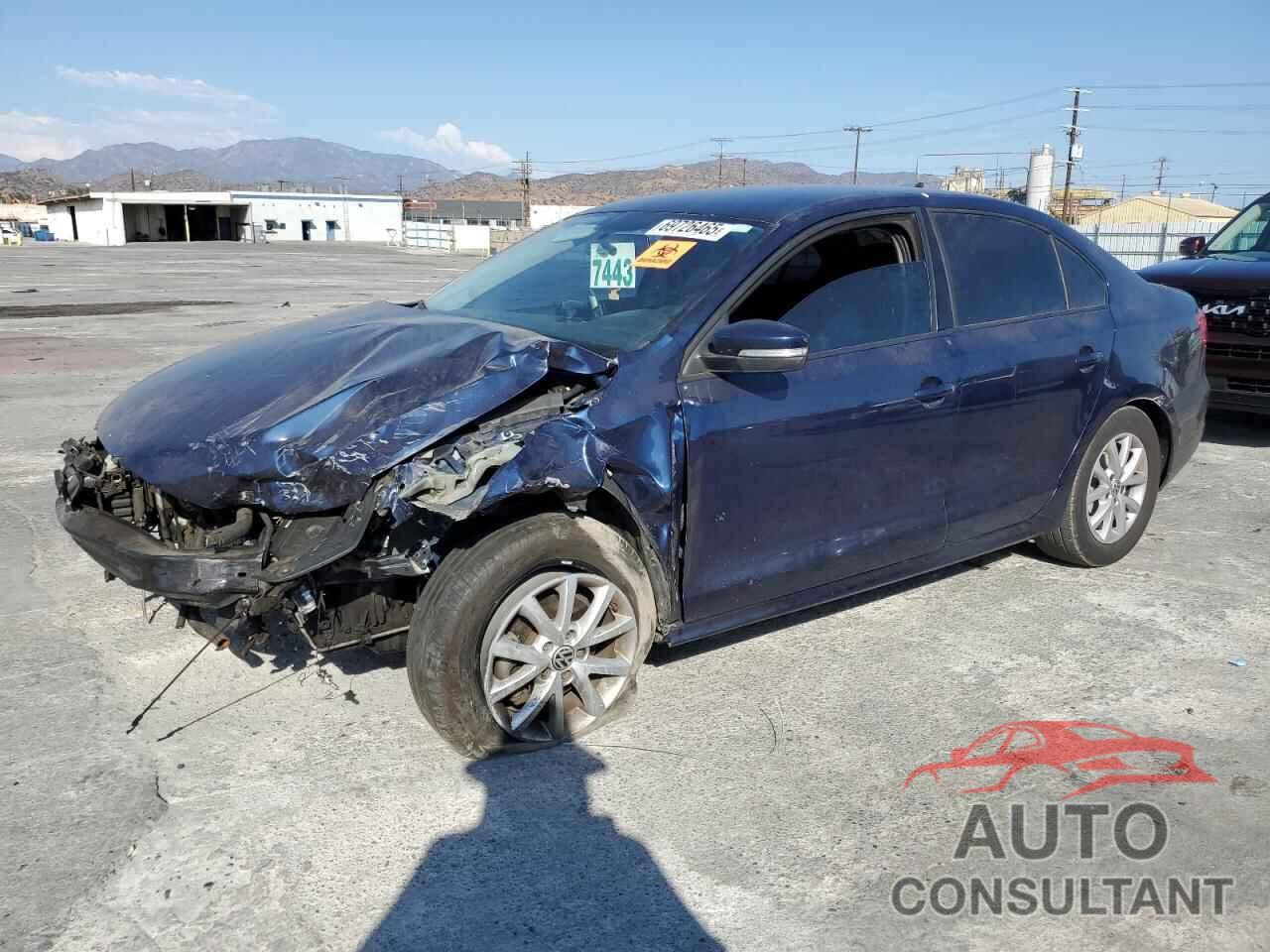 VOLKSWAGEN JETTA 2011 - 3VWDZ7AJ2BM394444