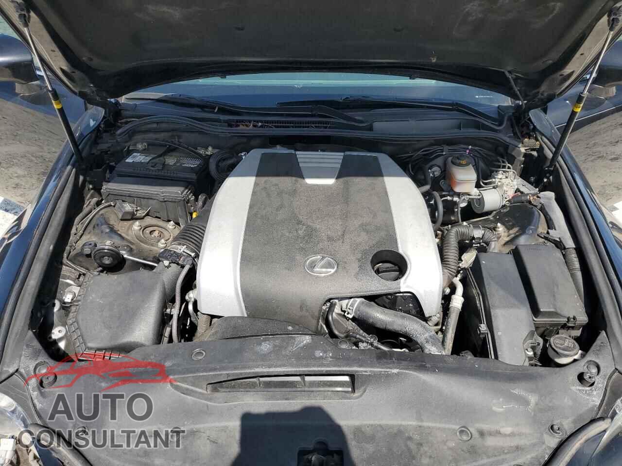 LEXUS IS 2014 - JTHBE1D27E5001747