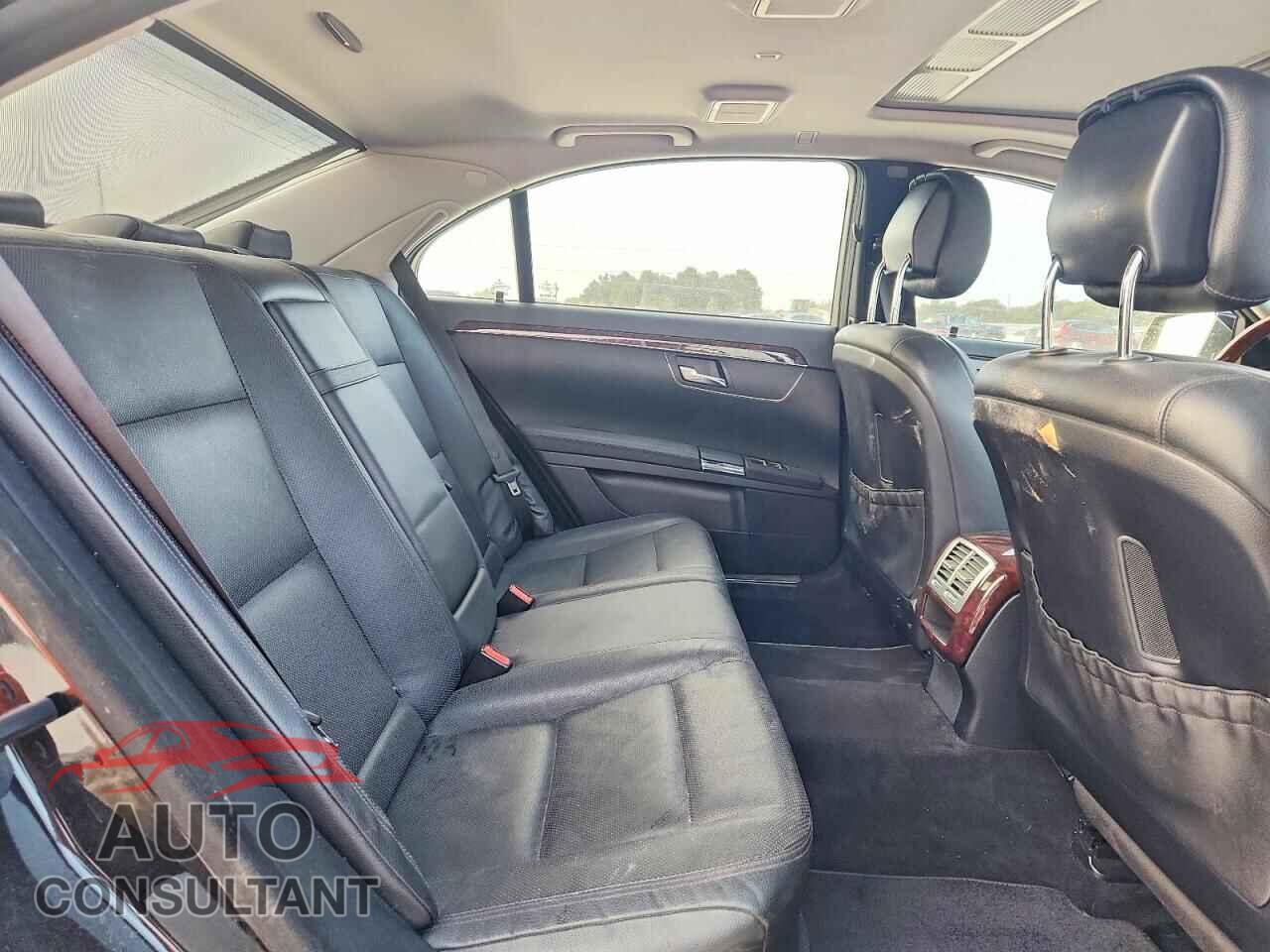 MERCEDES-BENZ S-CLASS 2013 - WDDNG7DB2DA530076