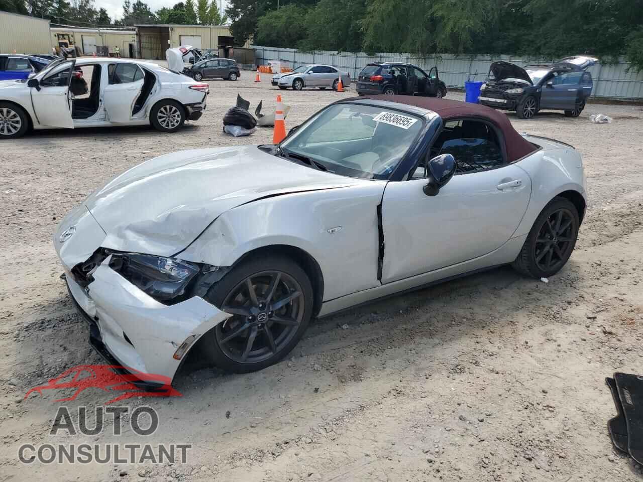 MAZDA MX5 2018 - JM1NDAC77J0206183