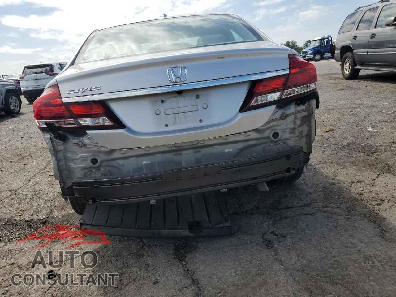 HONDA CIVIC 2013 - 2HGFB2F87DH584235