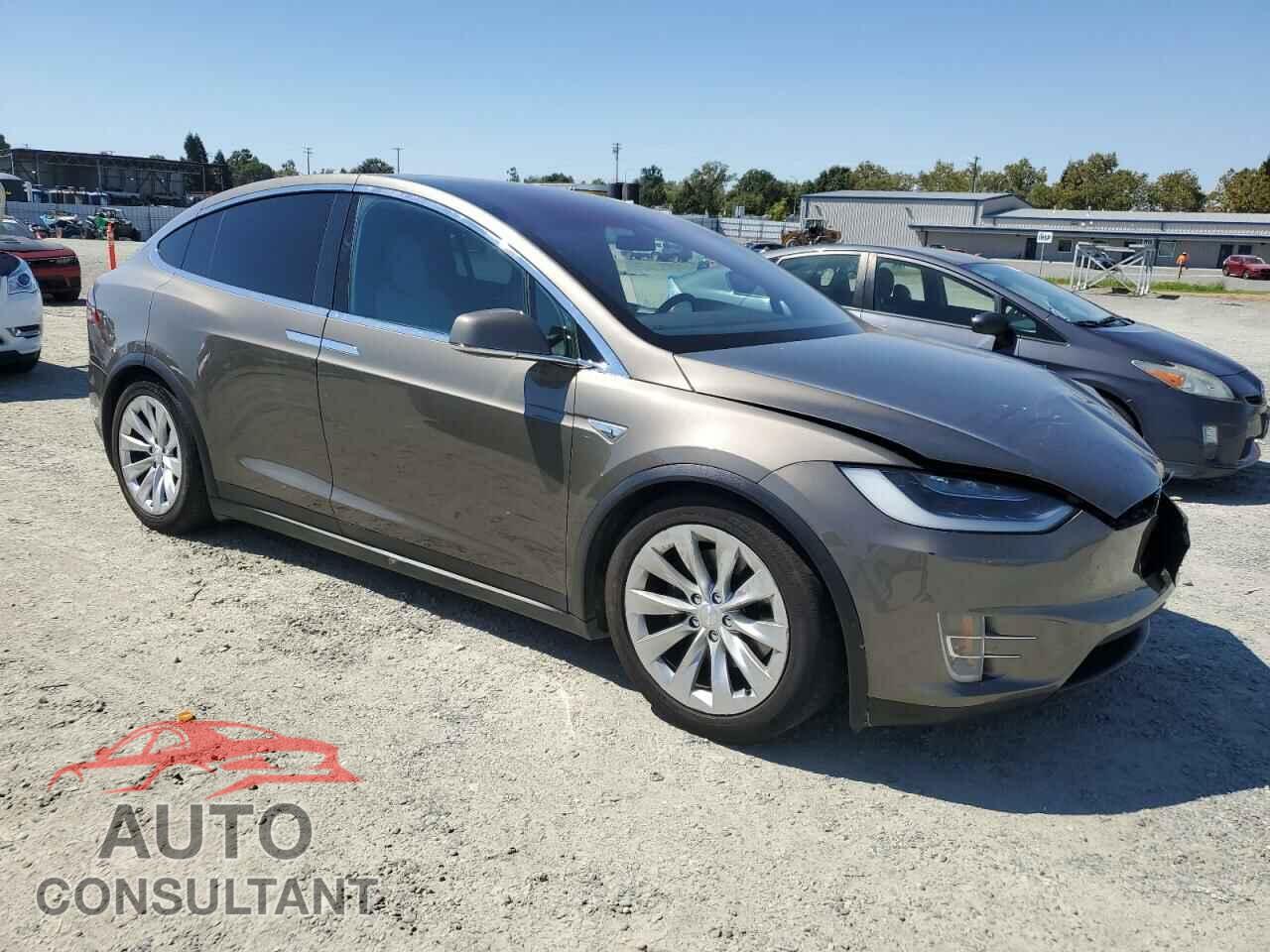TESLA MODEL X 2016 - 5YJXCAE2XGF014490