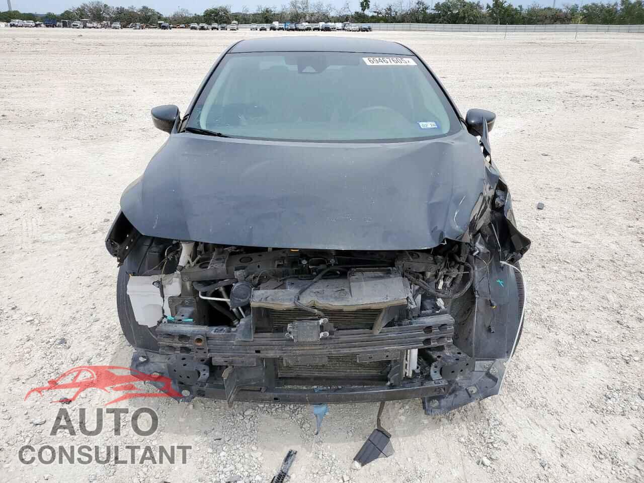 NISSAN VERSA 2021 - 3N1CN8EV4ML866085