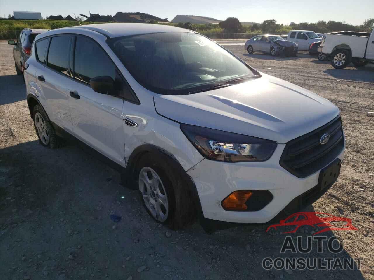 FORD ESCAPE 2019 - 1FMCU0F77KUA29962