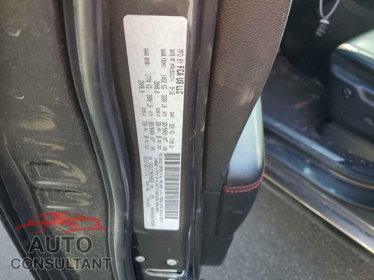 DODGE DURANGO 2017 - 1C4SDJCT9HC606528