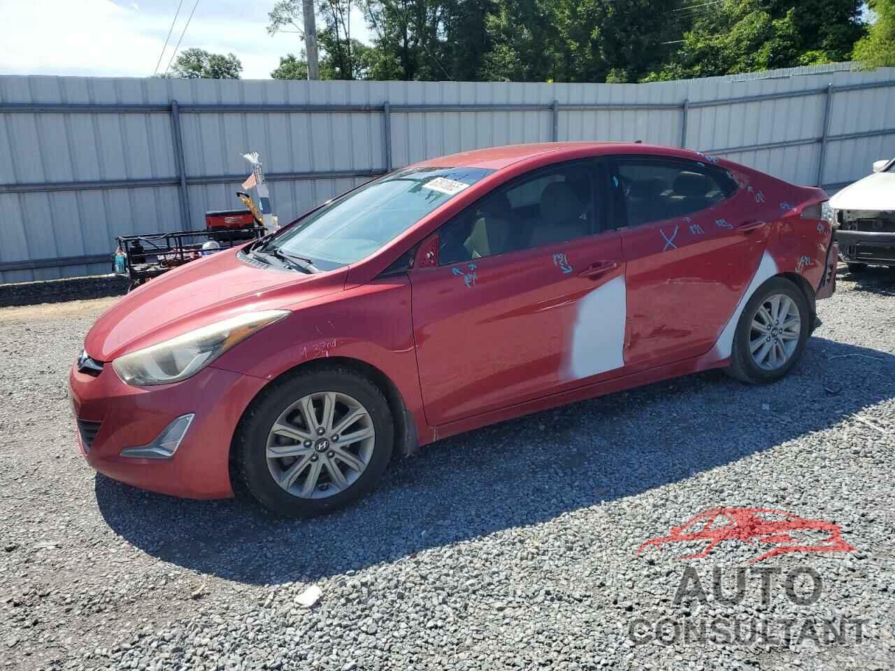 HYUNDAI ELANTRA 2015 - KMHDH4AE4FU320852