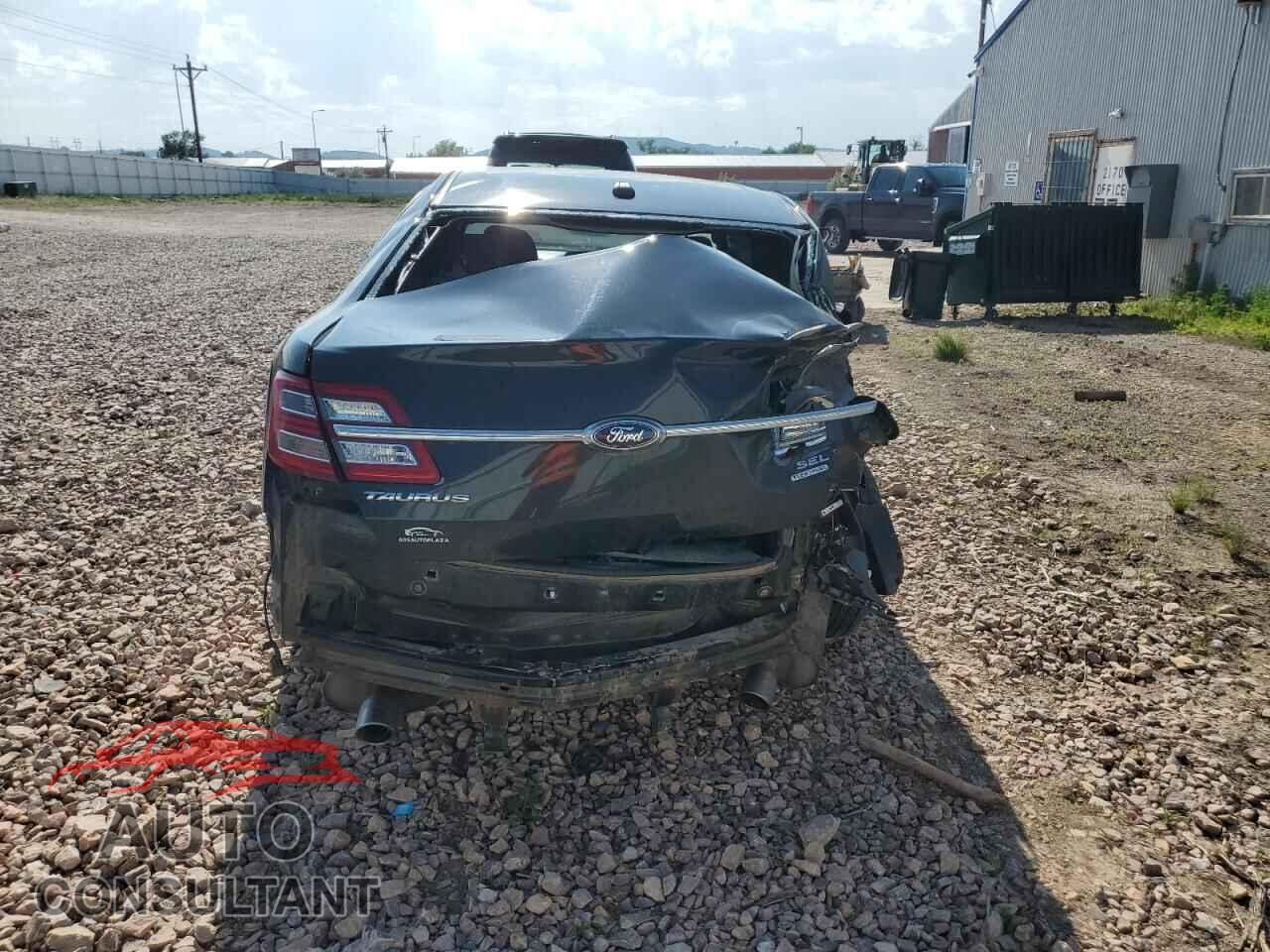 FORD TAURUS 2014 - 1FAHP2E86EG137909