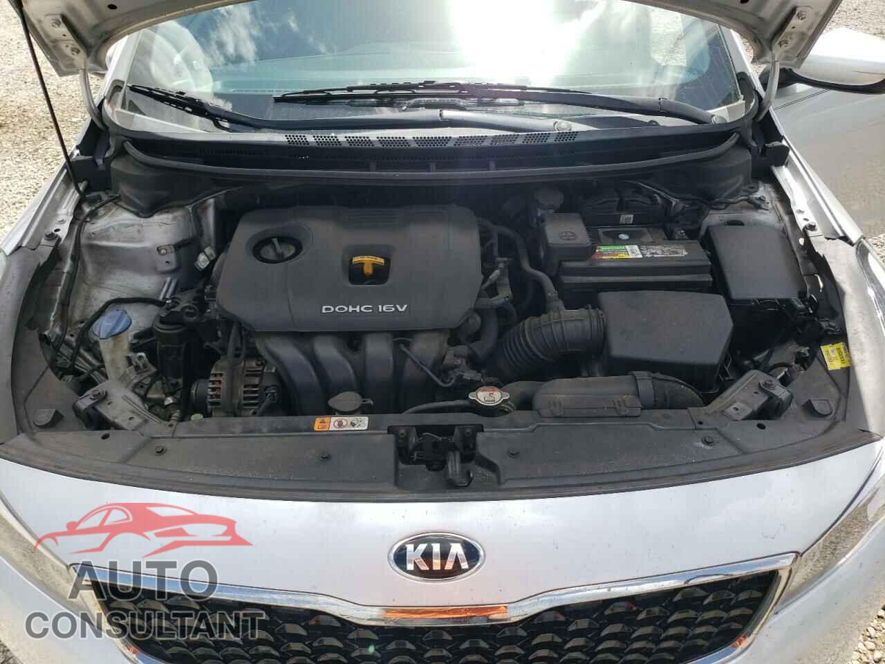 KIA FORTE 2017 - 3KPFK4A73HE069209