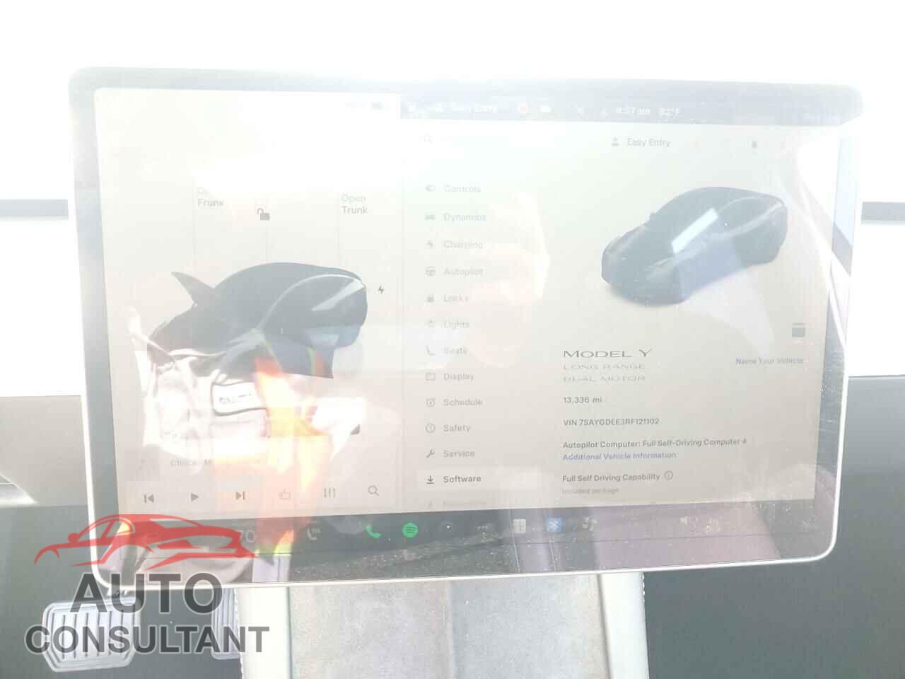 TESLA MODEL Y 2024 - 7SAYGDEE3RF121102