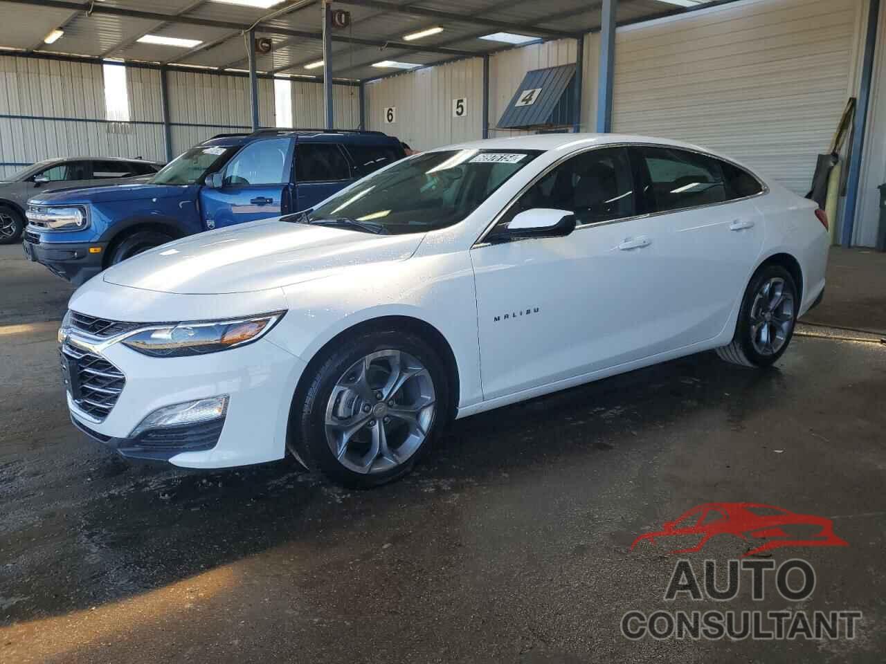 CHEVROLET MALIBU 2024 - 1G1ZD5ST0RF215350