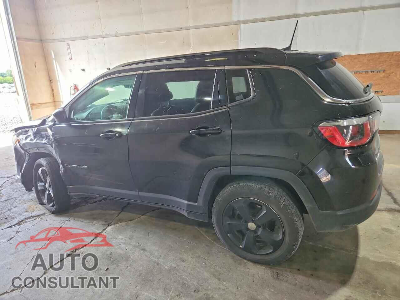 JEEP COMPASS 2018 - 3C4NJDBB2JT345205